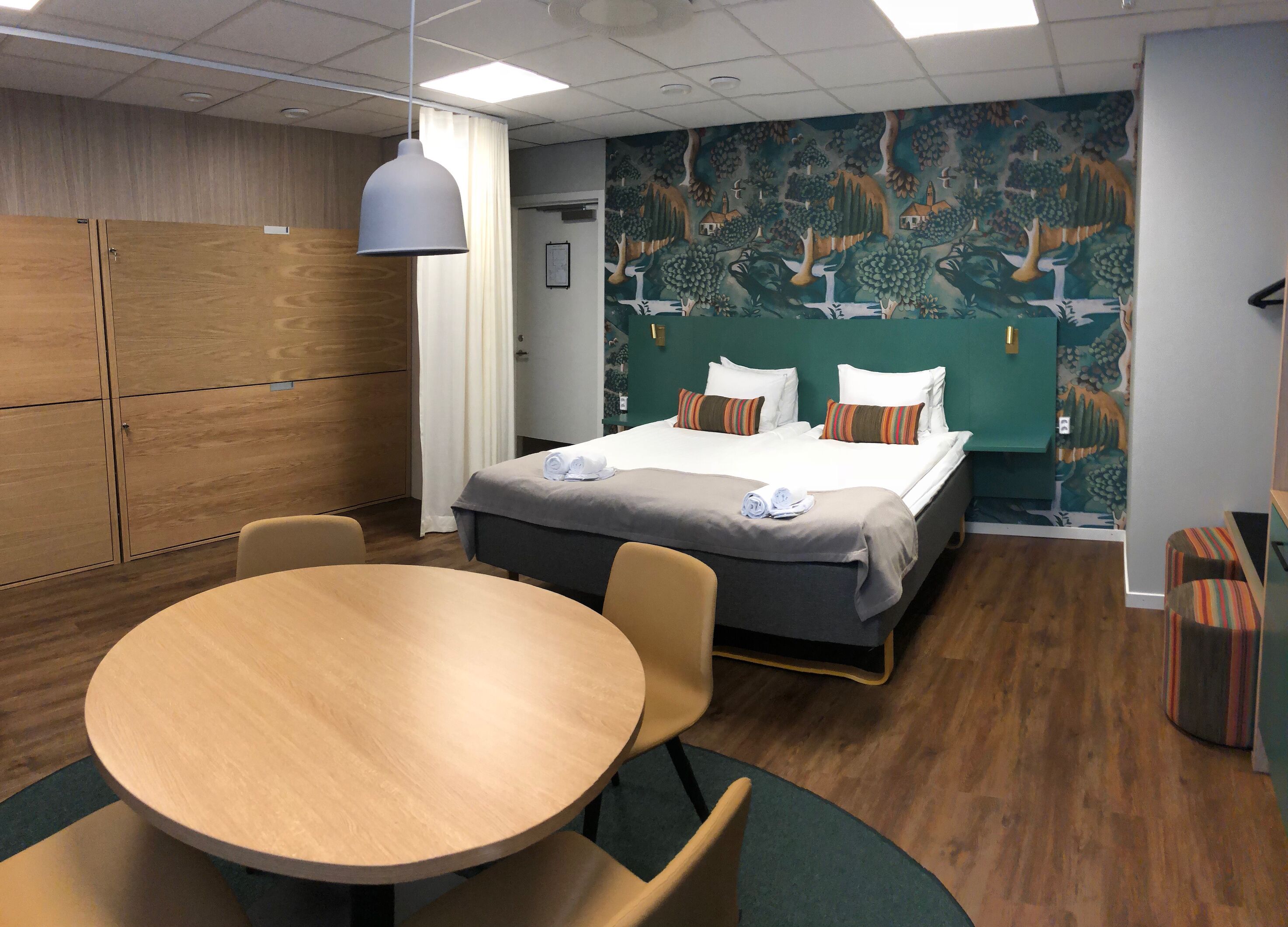 Boka dubbelrum i Stockholm City - Kom Hotel