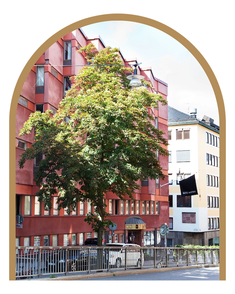 Kom Hotel byggnad